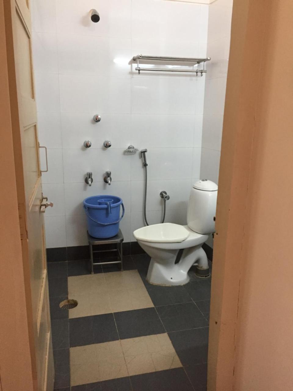 Hotel Satkar Cafeteria Belgaum Ngoại thất bức ảnh