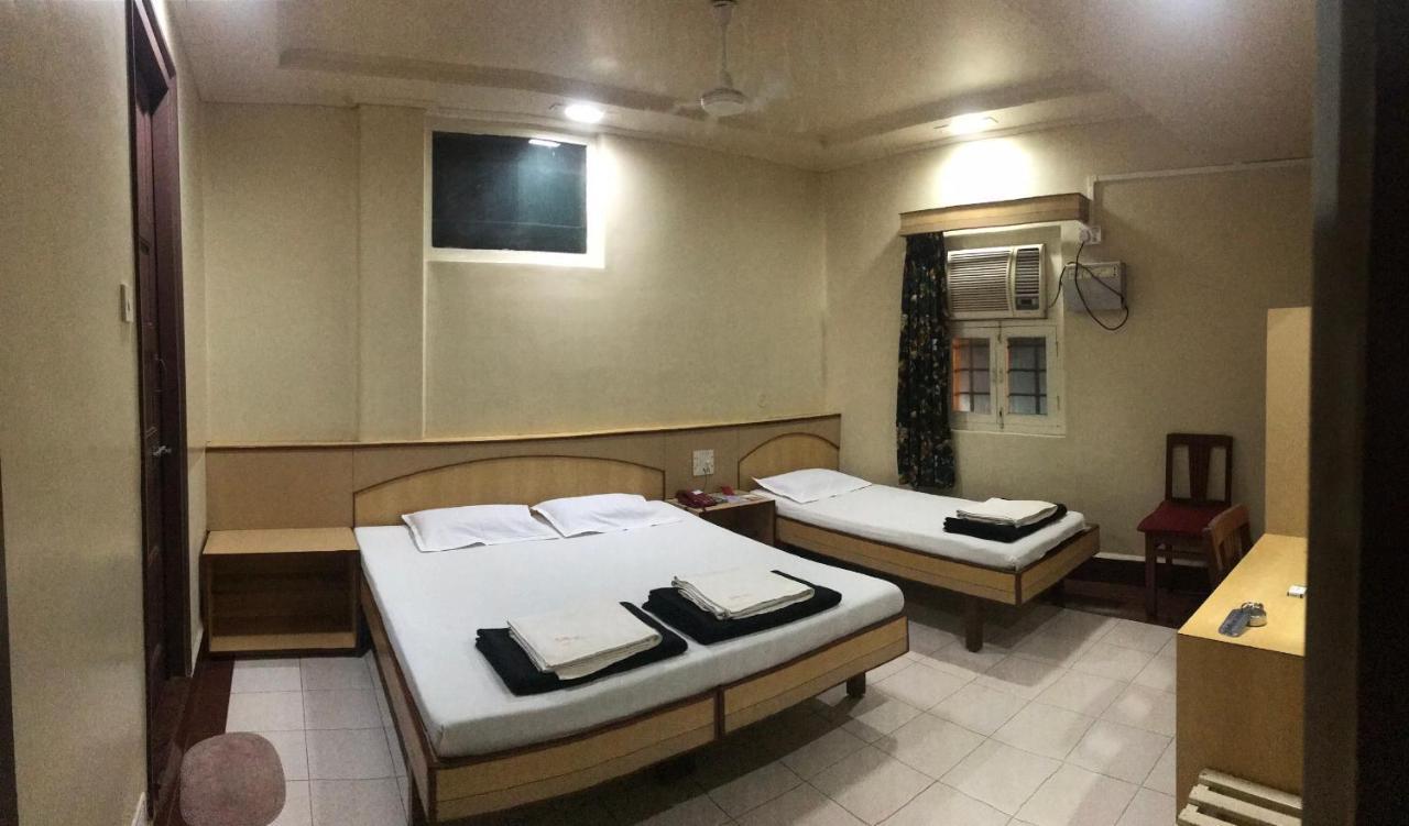 Hotel Satkar Cafeteria Belgaum Ngoại thất bức ảnh